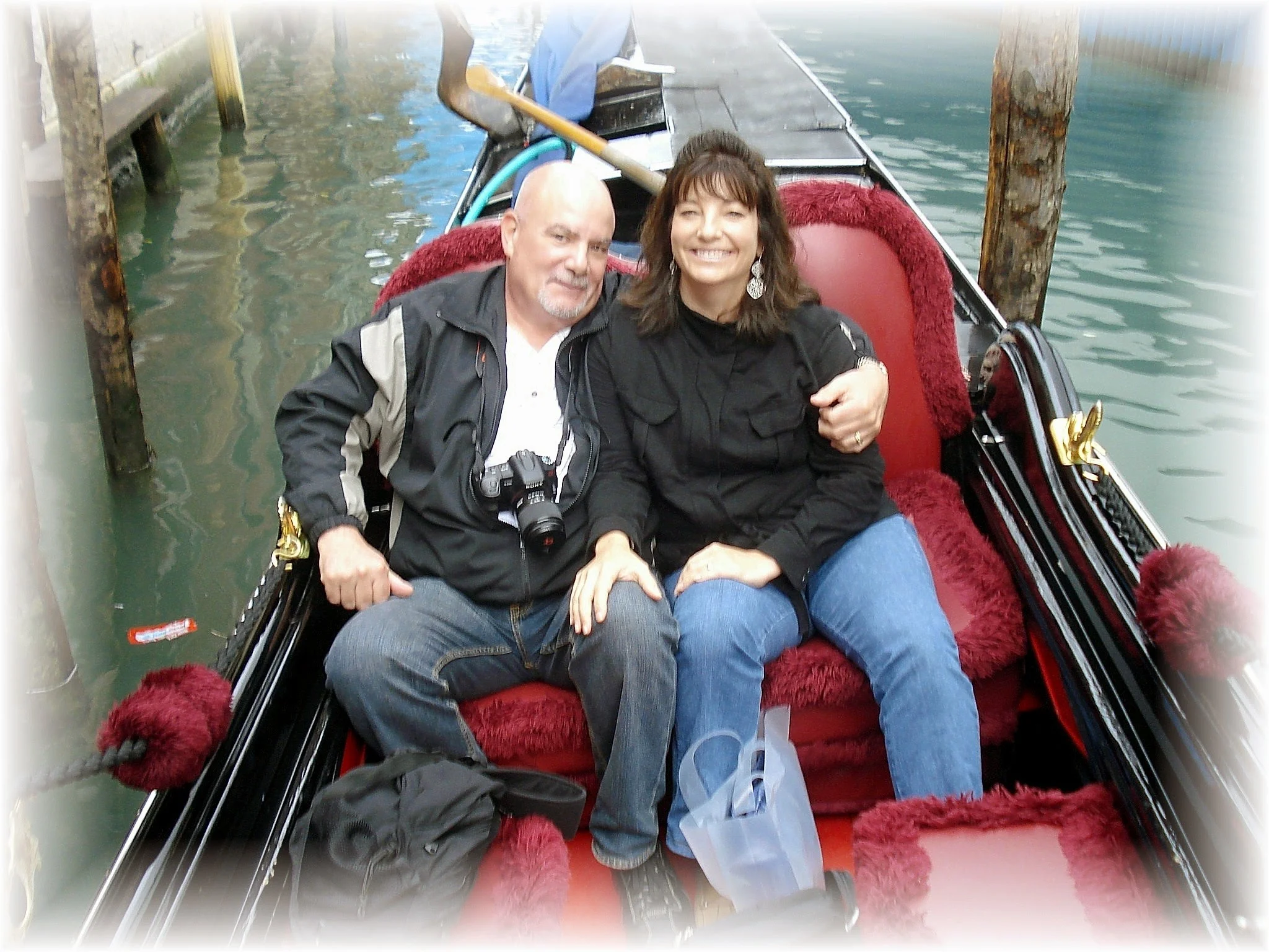 Ilene & Gary in gondola in Venice