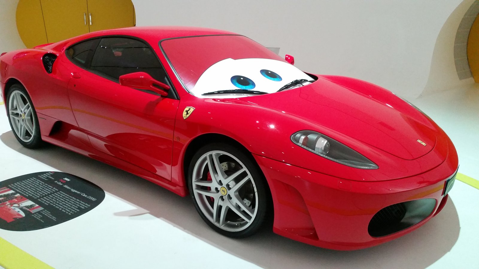 Ferrari cars photo with eyes