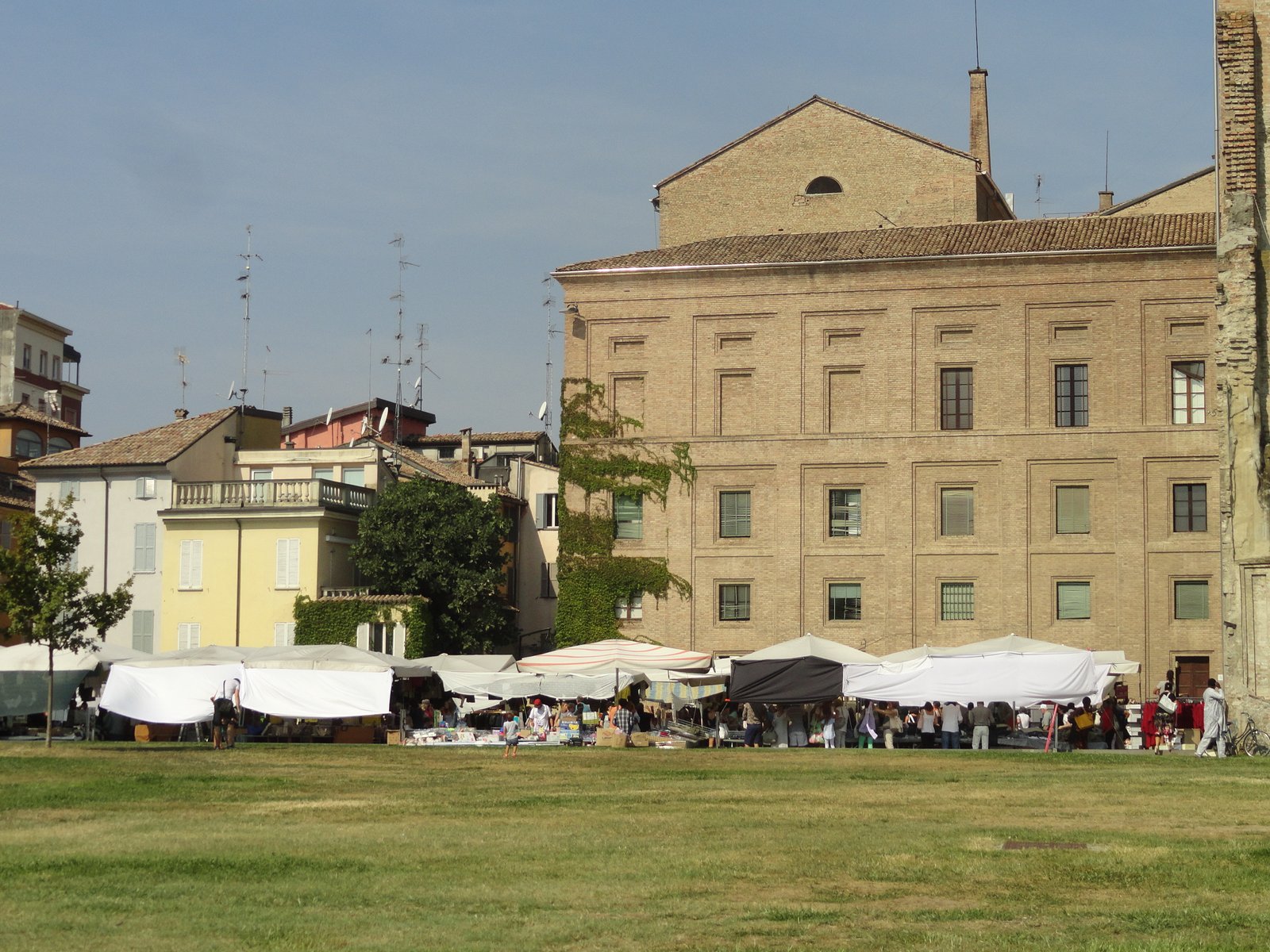 Interesting street markets Parma, Italy, ouritalianjourney.com