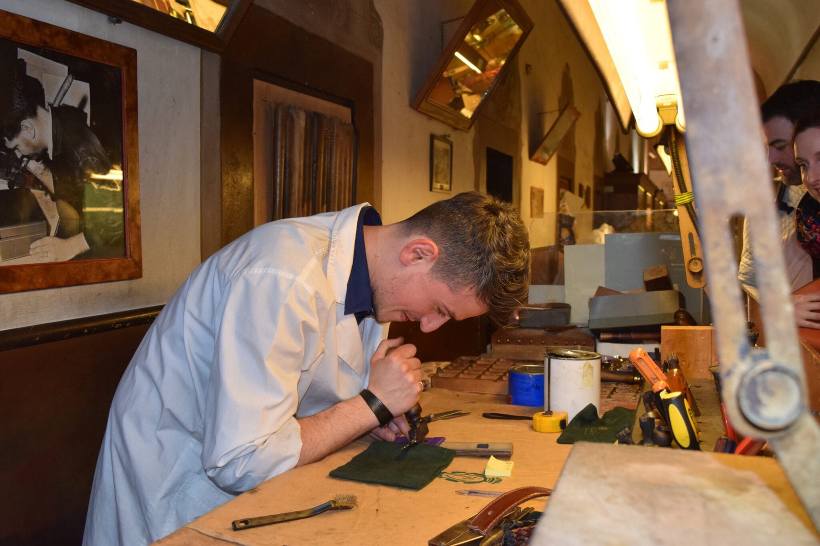Not To Be Missed Scuola Del Cuoio Leather School Florence not-to-be-missed-scuola-del-cuoio-leather-school-florence