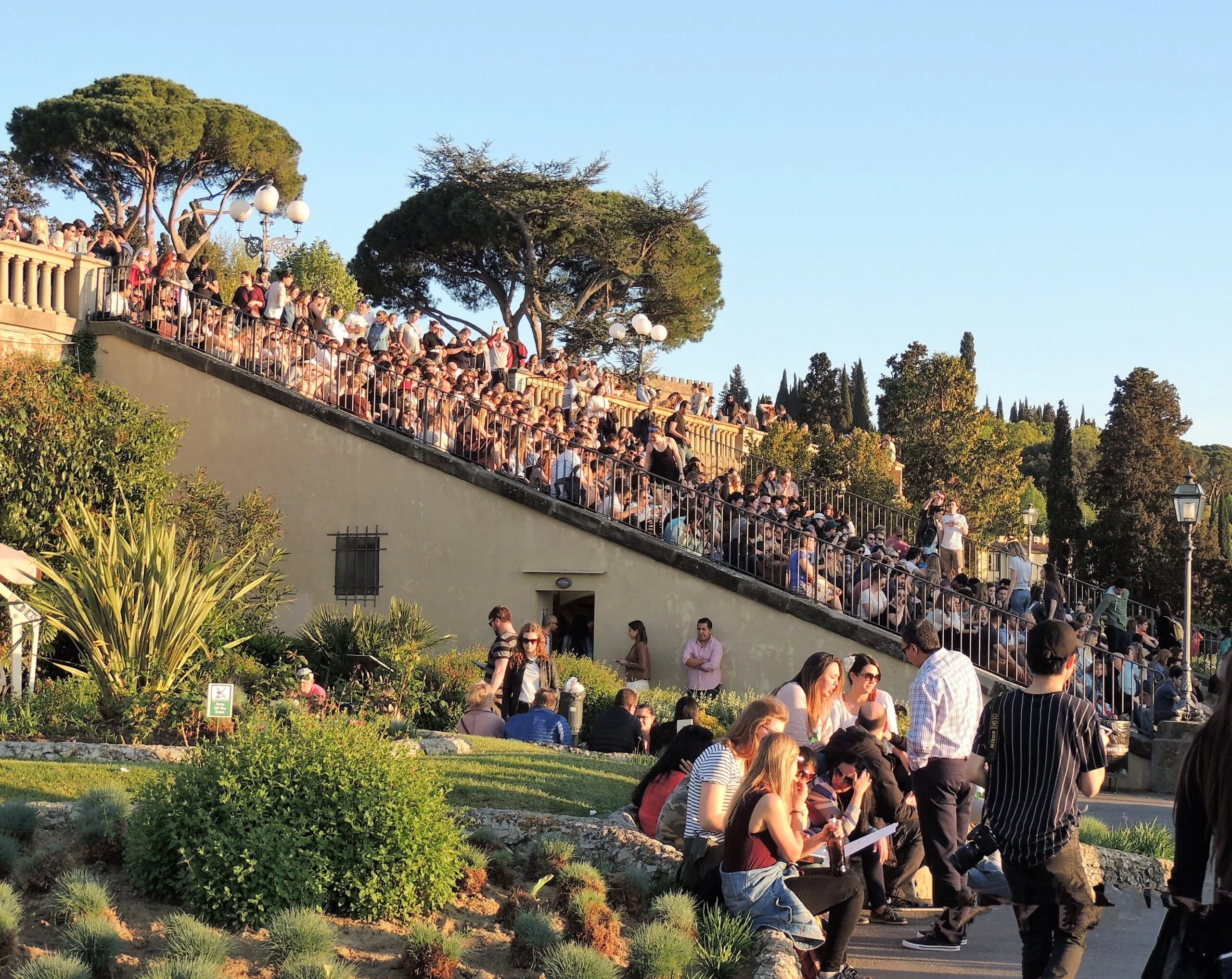 Piazza Michelangelo, Florence, Italy, views, panoramic, travel itinerary - ouritalianjourney.com