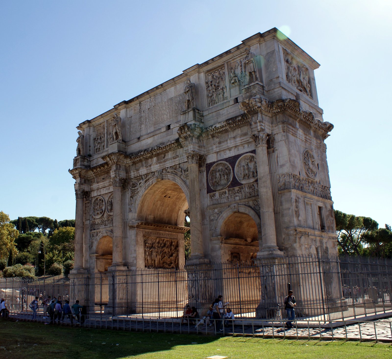 Arch de Constantine is located in Rome, Italy. Beautiful archecture.