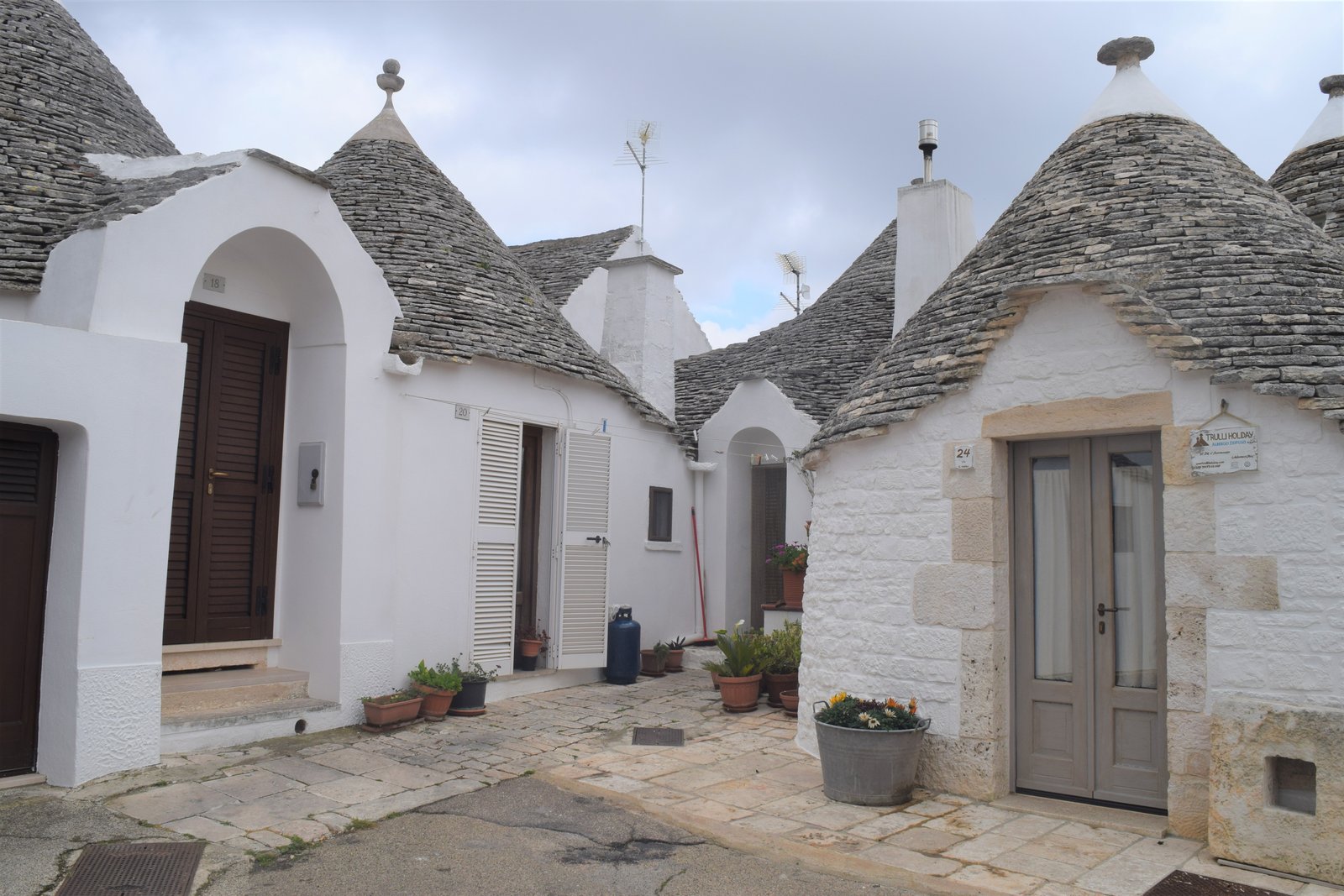 Alberobello, Italy is such an amazing place. A UNESCO World Heritage site and a must see when visiting Puglia. ouritalianjourney.com 