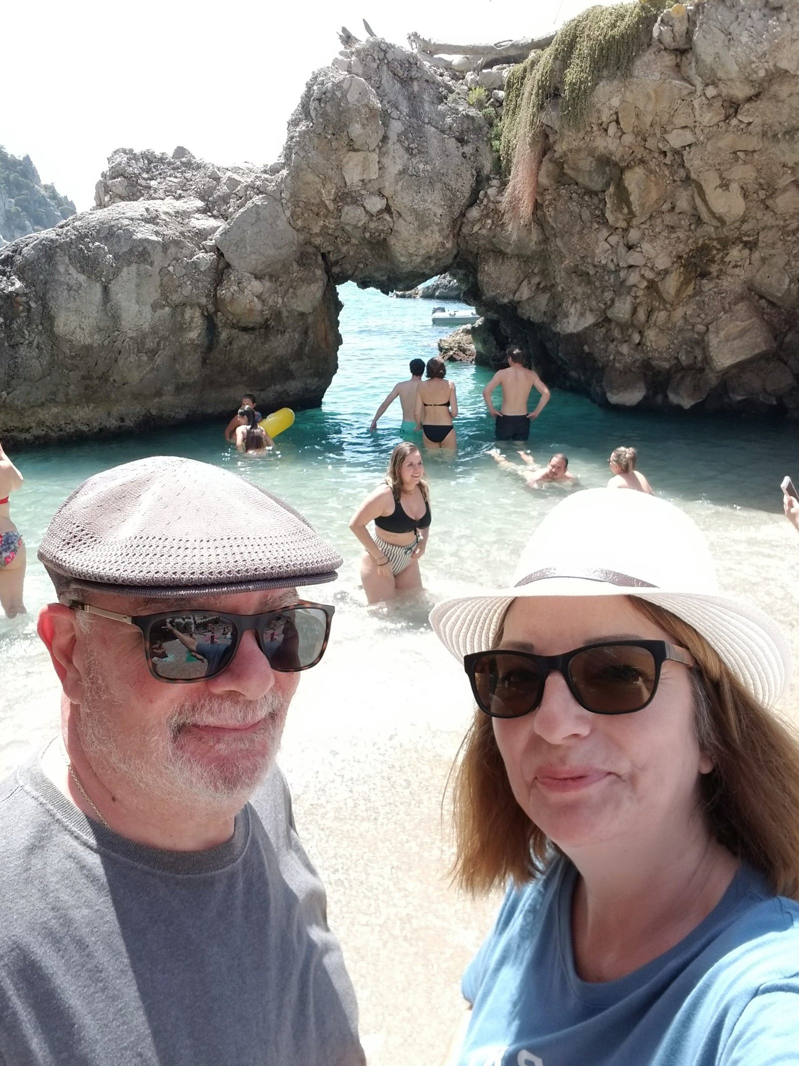 Island of Capri, infomation about getting there and things to do. Hotel and restaurant recommendations, ouritalianjourney.com https://ouritalianjurney.com/island-of-capri-amazing-stunning-destination