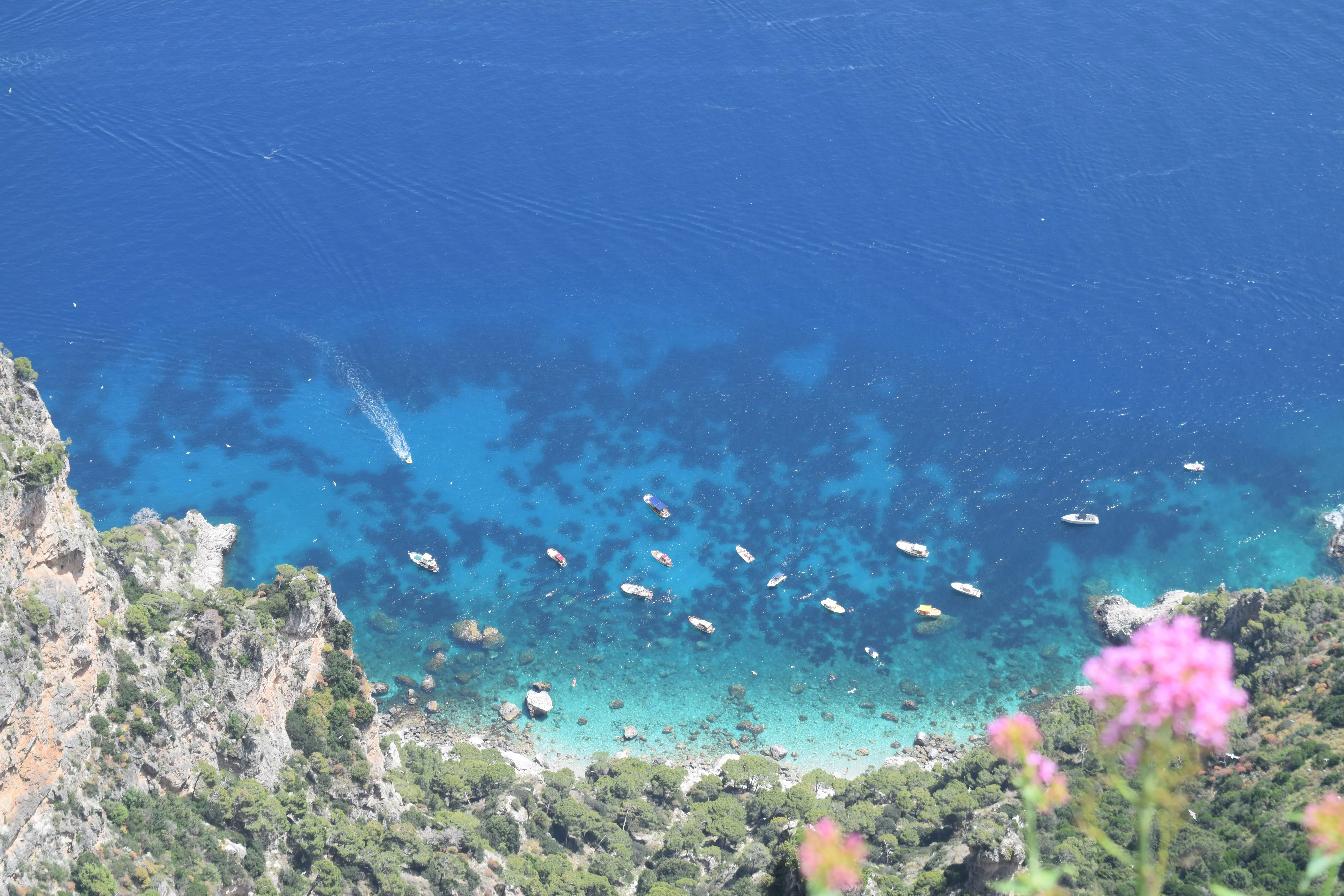 Island of Capri, infomation about getting there and things to do. Hotel and restaurant recommendations, ouritalianjourney.com https://ouritalianjurney.com/island-of-capri-amazing-stunning-destination