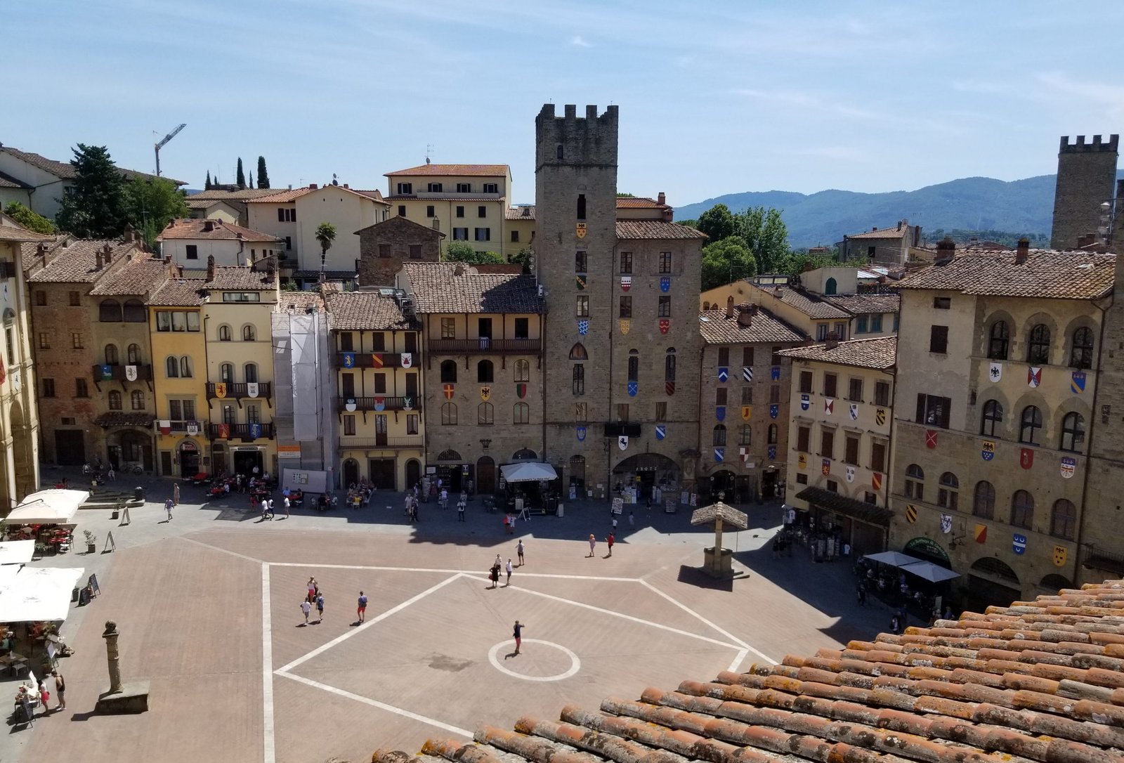 Spotlight: Our love of Arezzo and return in 2020. Arezzo is in Tuscany, Italy. https://ouritalianjourney.com/arezzo-tuscany-italy