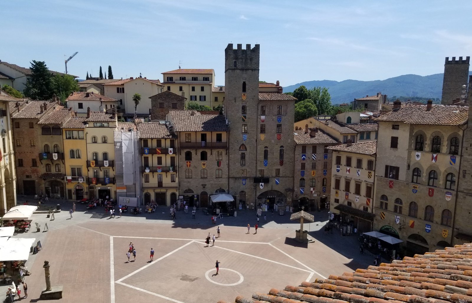 Spotlight: Our love of Arezzo and return in 2020. Arezzo is in Tuscany, Italy. https://ouritalianjourney.com/arezzo-tuscany-italy