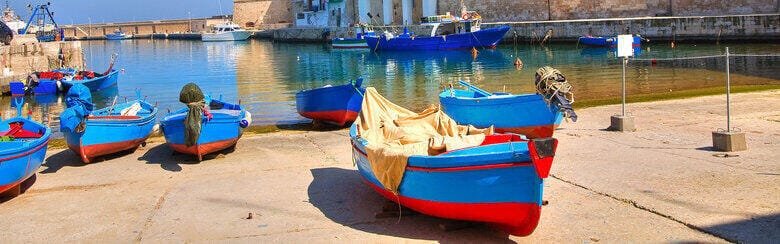 Gozzo boats found in Monopoli, Italy - ouritalianjourney.com