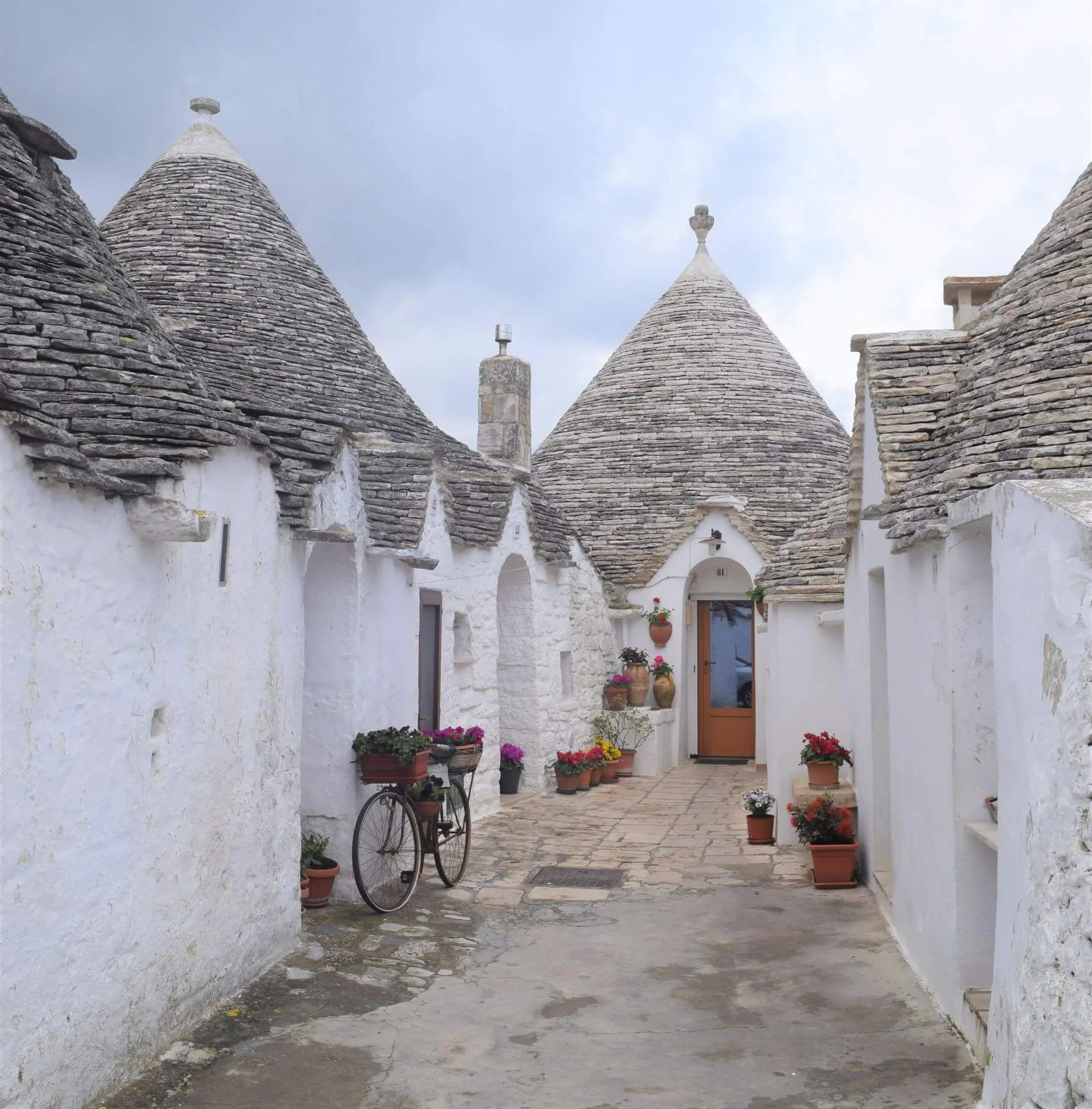 Alberobello, page 72