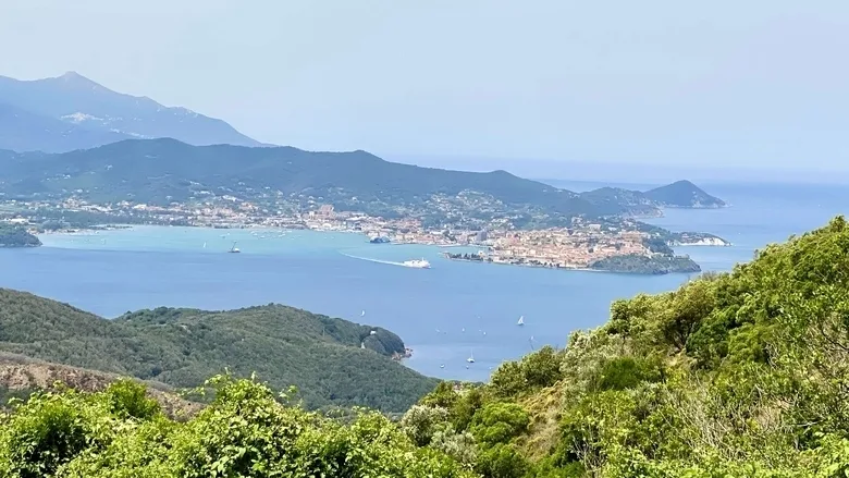 beautiful island of Elba in Tuscany, Italy. ouritalianjourney.com